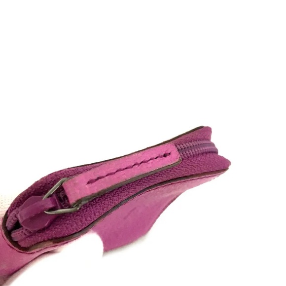 Gucci Leather Vibrant Color Coin Zippy - Picture 7 of 8